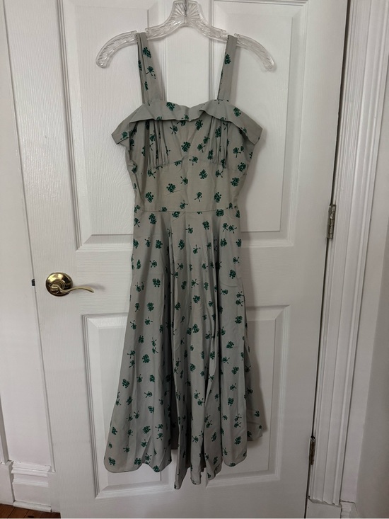 Vintage Dresses & Skirts - Vintage Sundress and cap sleeve peter pan collar shirt  Gray with Green Print